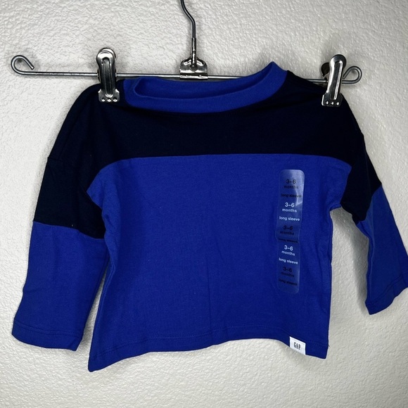 Gap boys infant 2 pcs long sleeve tops Sz 3-12 months casual lightweight - Picture 1 of 7